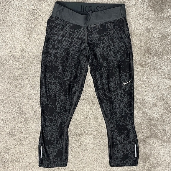 Nike dri fit crop running workout pants - Picture 1 of 7